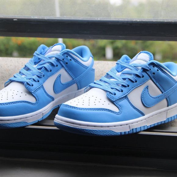 Nike Dunk Low UNC（2021）